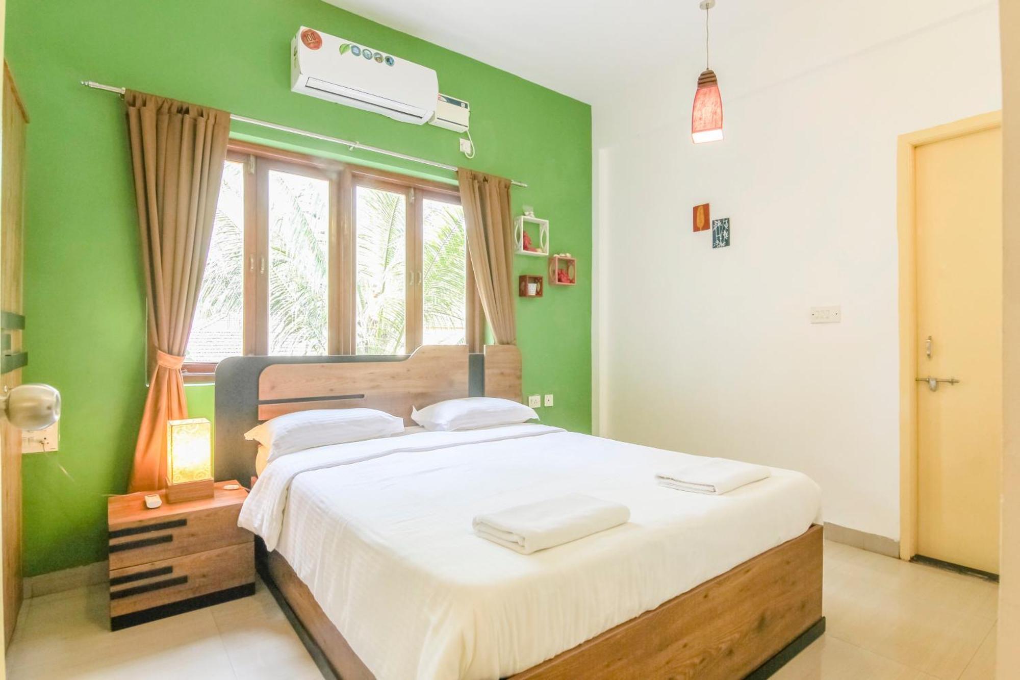 Rainforest - Casa Azure 5 Min Walk To The Holiday home Calangute