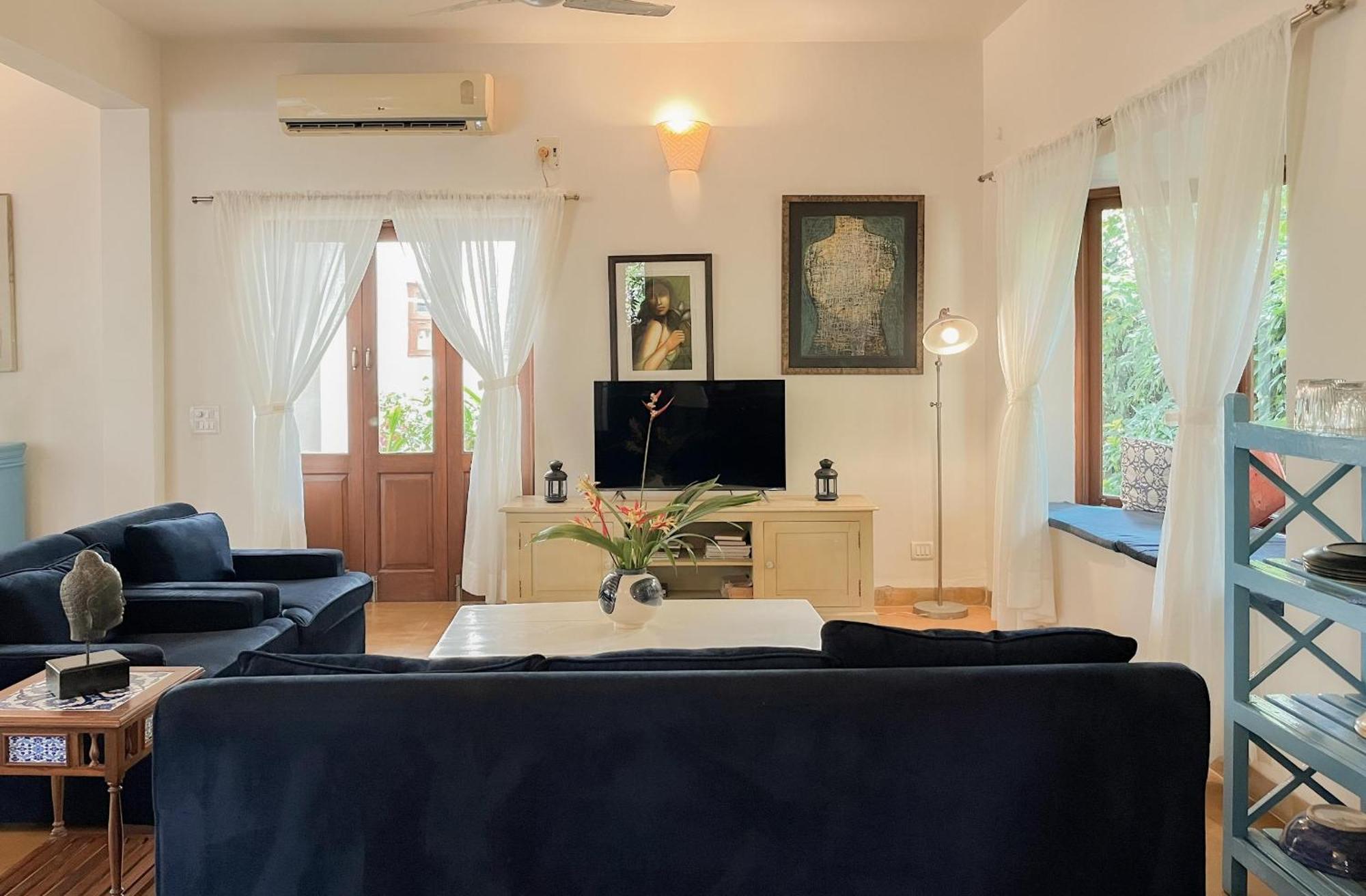 Rainforest - Casa Azure 5 Min Walk To The Holiday home Calangute